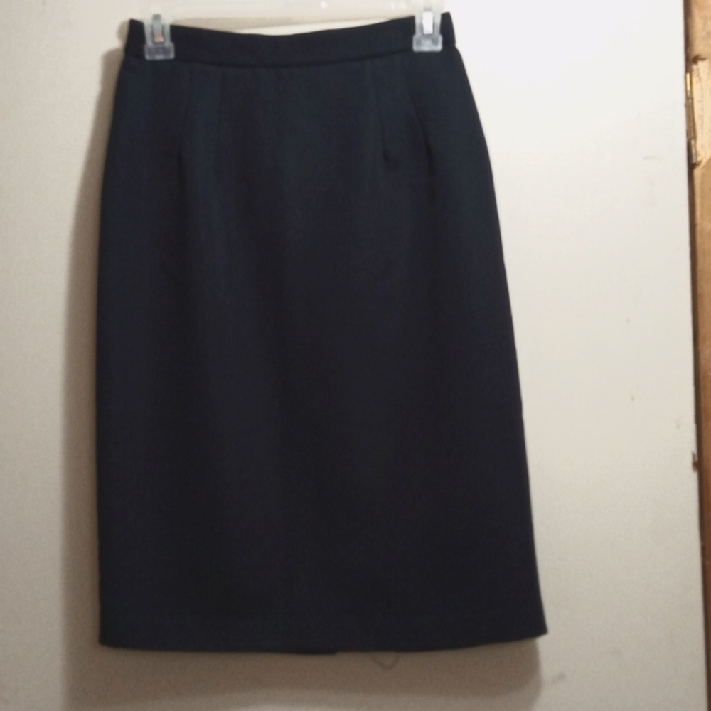Simon Ellis size 4P navy blue